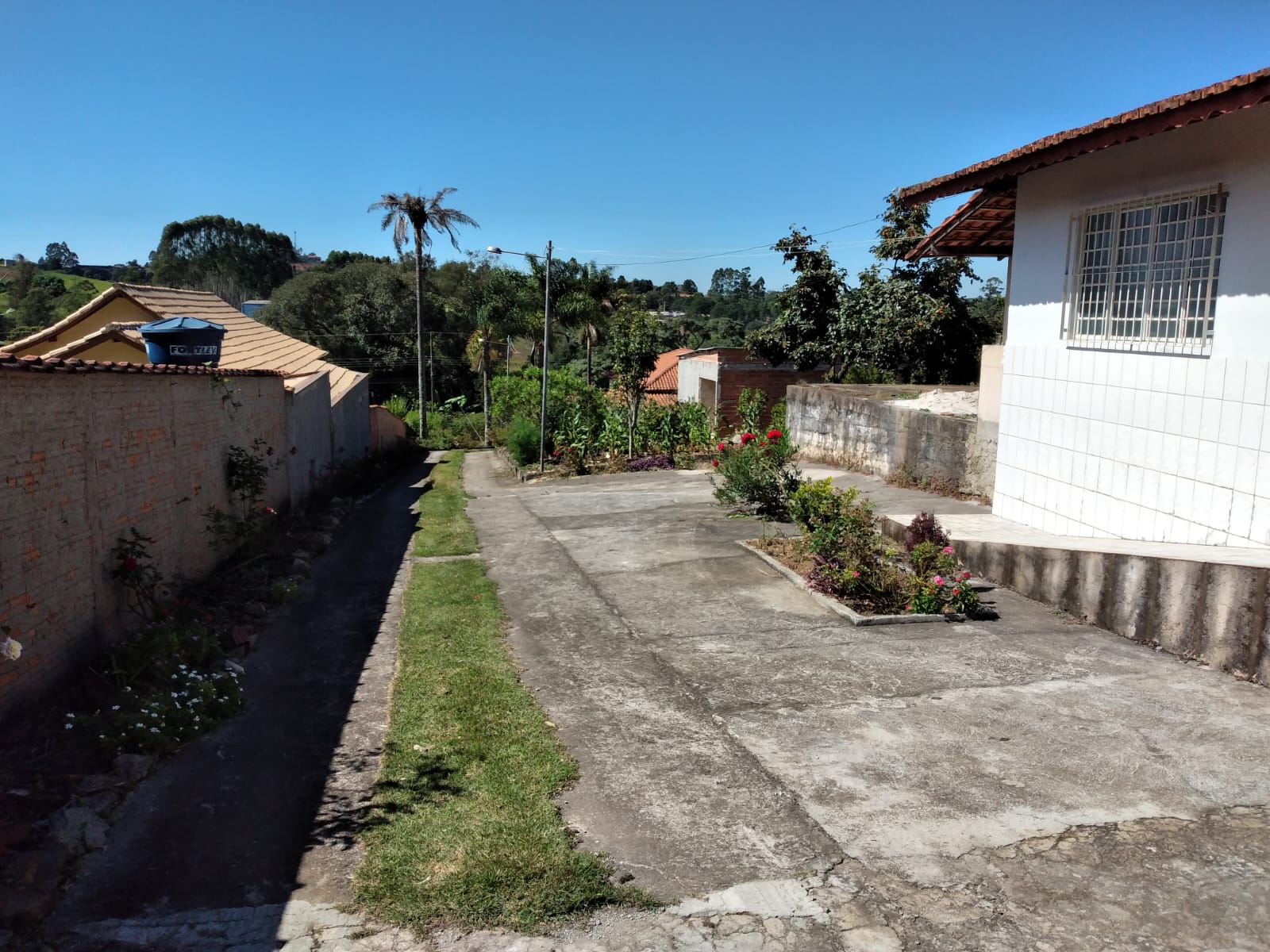 6b46f989-1e68-4561-b978-7497f69f573d