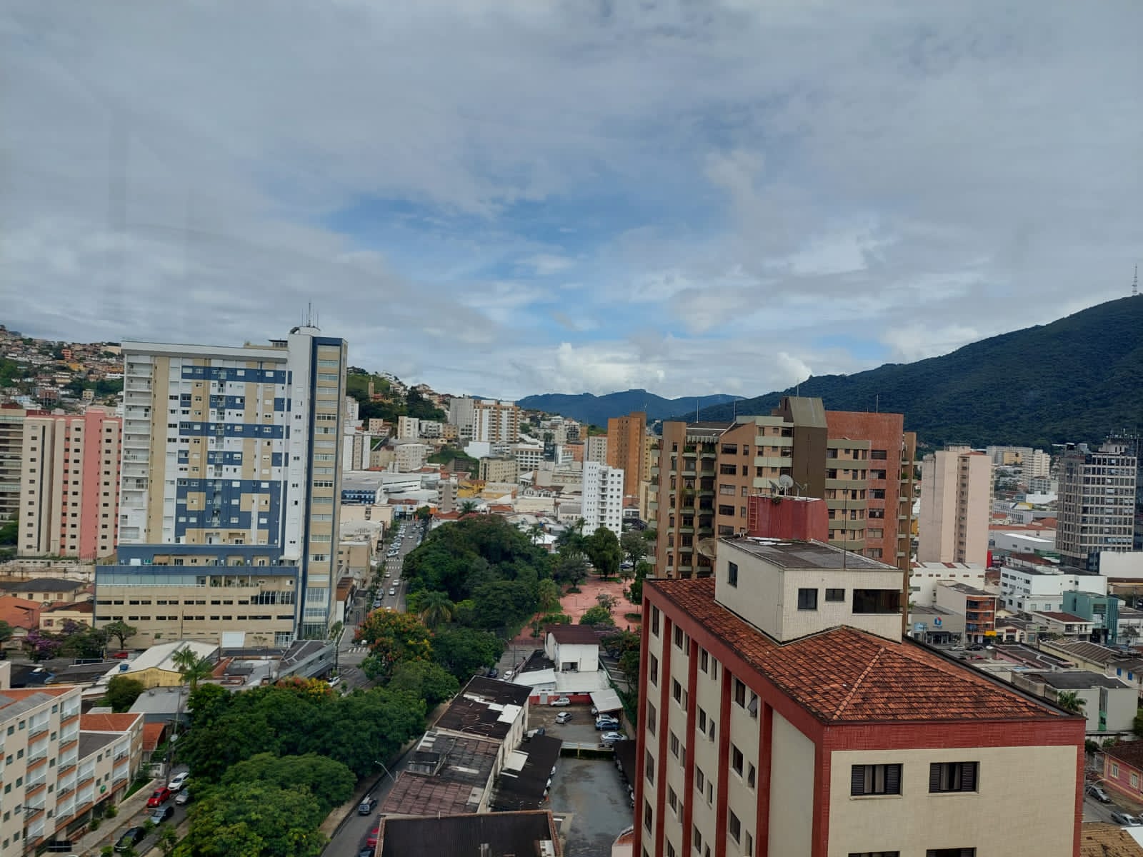 ccc14068-7227-495f-bcf6-cd1550786df9