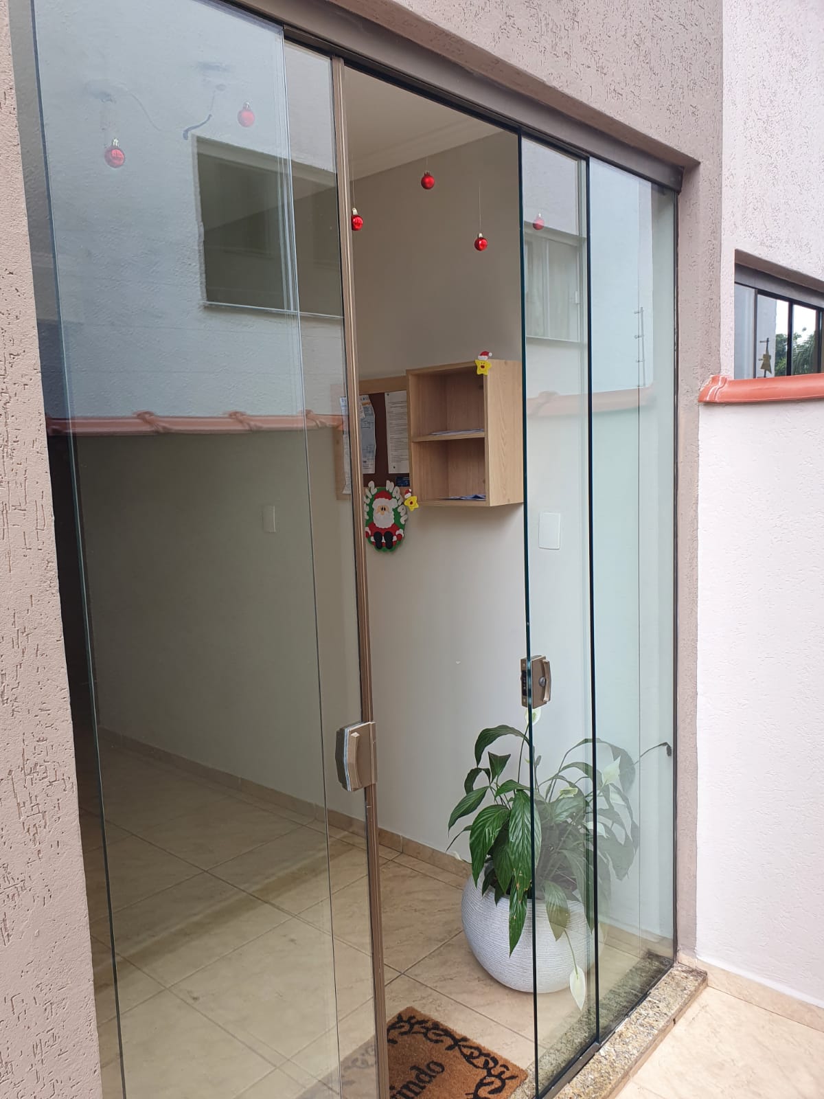 f88ad63d-3ad0-472a-8daf-24909b102404