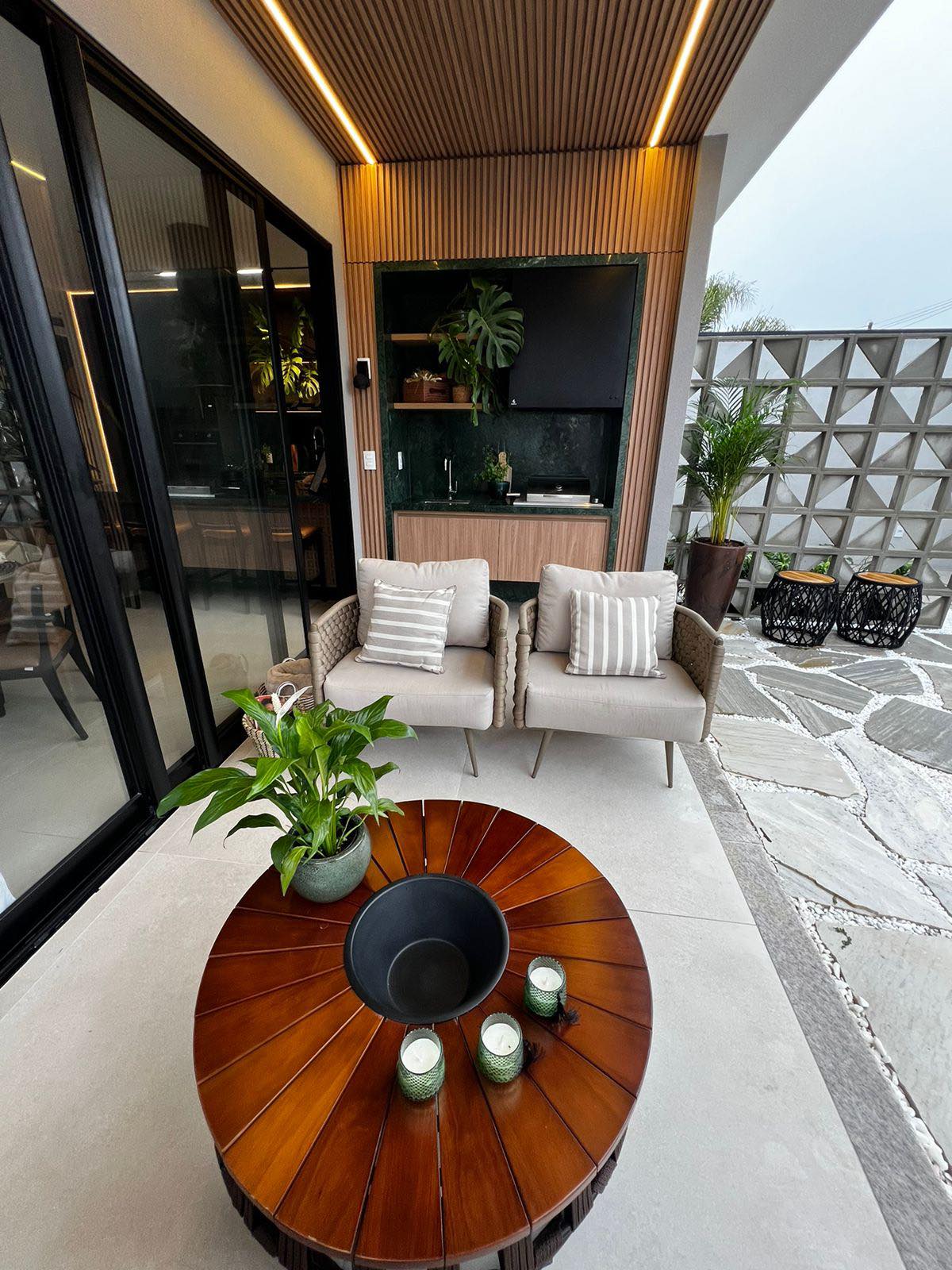 486516222_1184335423126886_2119295395050445278_n