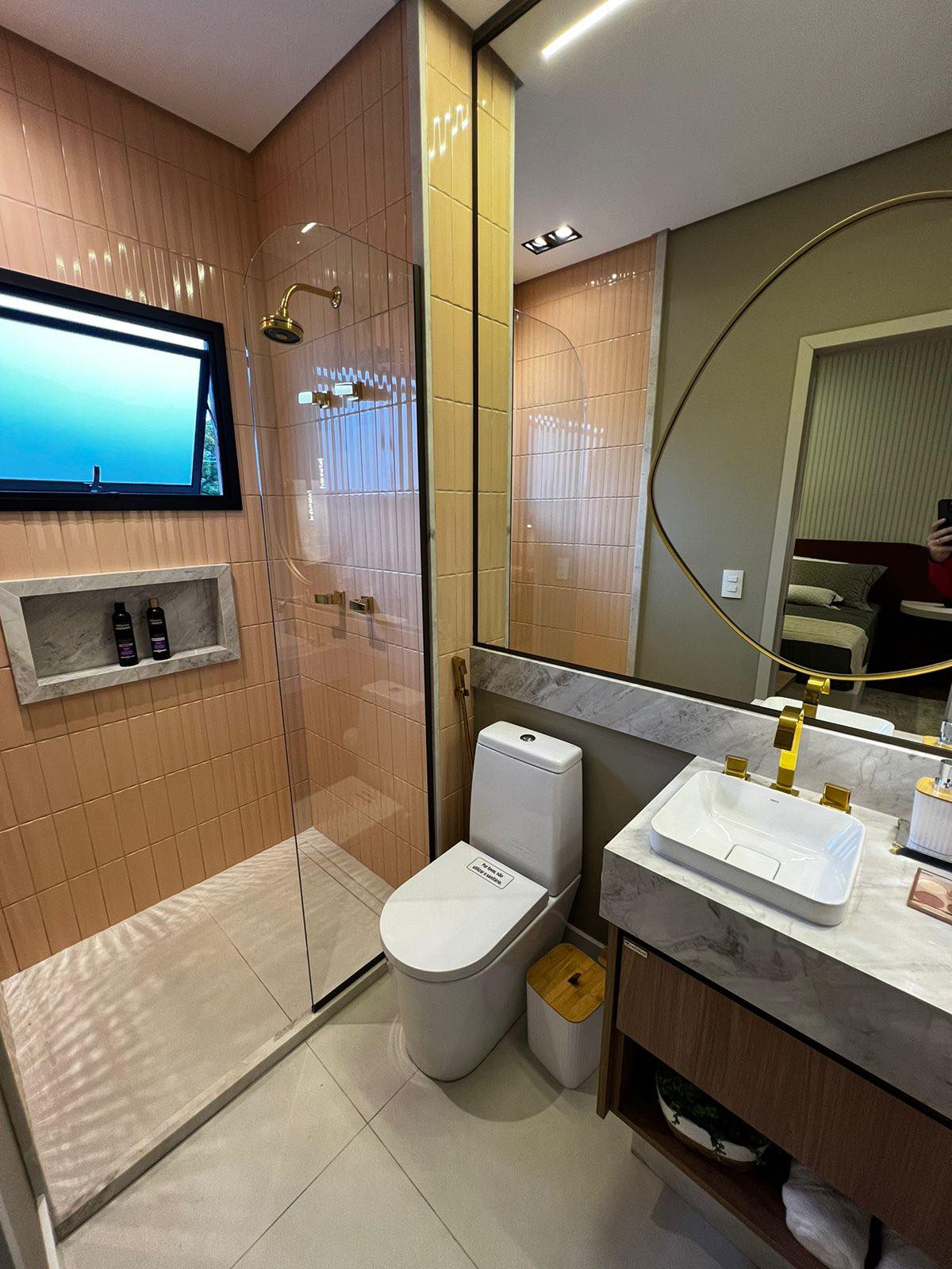 486525579_1184335483126880_5794145061086867324_n