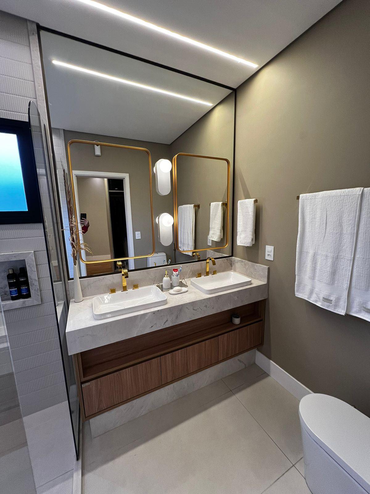 486557288_1184335129793582_6362962823155862192_n